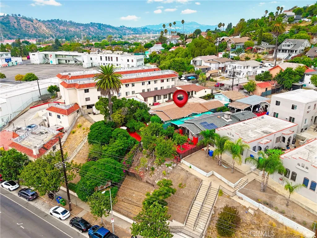 3415 N Figueroa St, Los Angeles, California 90065 home-pic-32